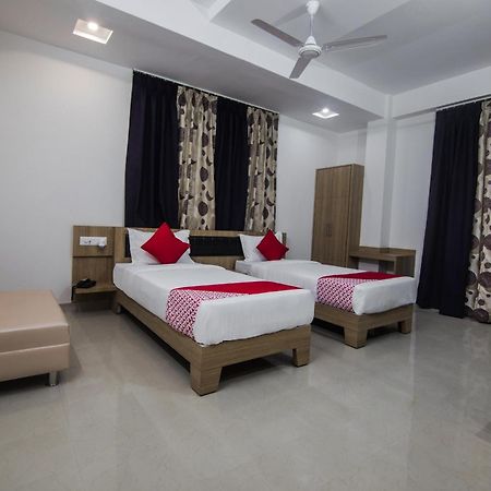 Hotel O Spectrum Residency Guwahati Exterior foto
